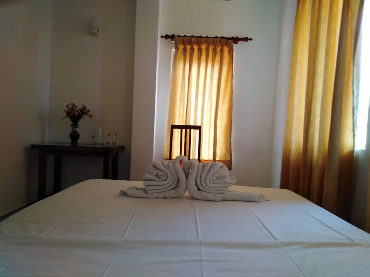 The Finz Hotel Hikkaduwa Exterior foto